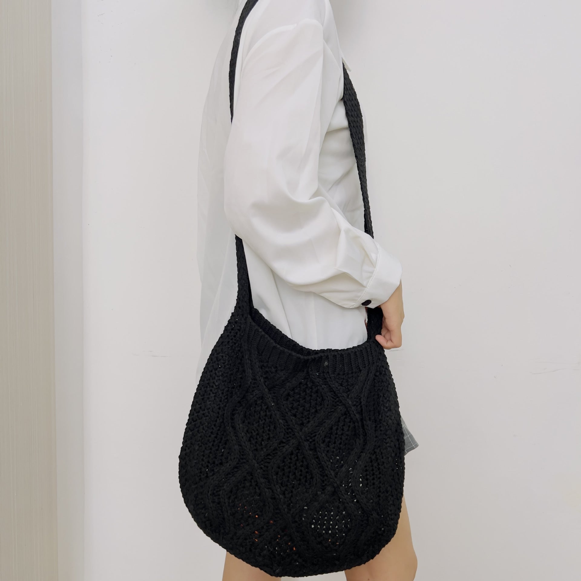 Knitted Messenger Tote Bag - Novalito