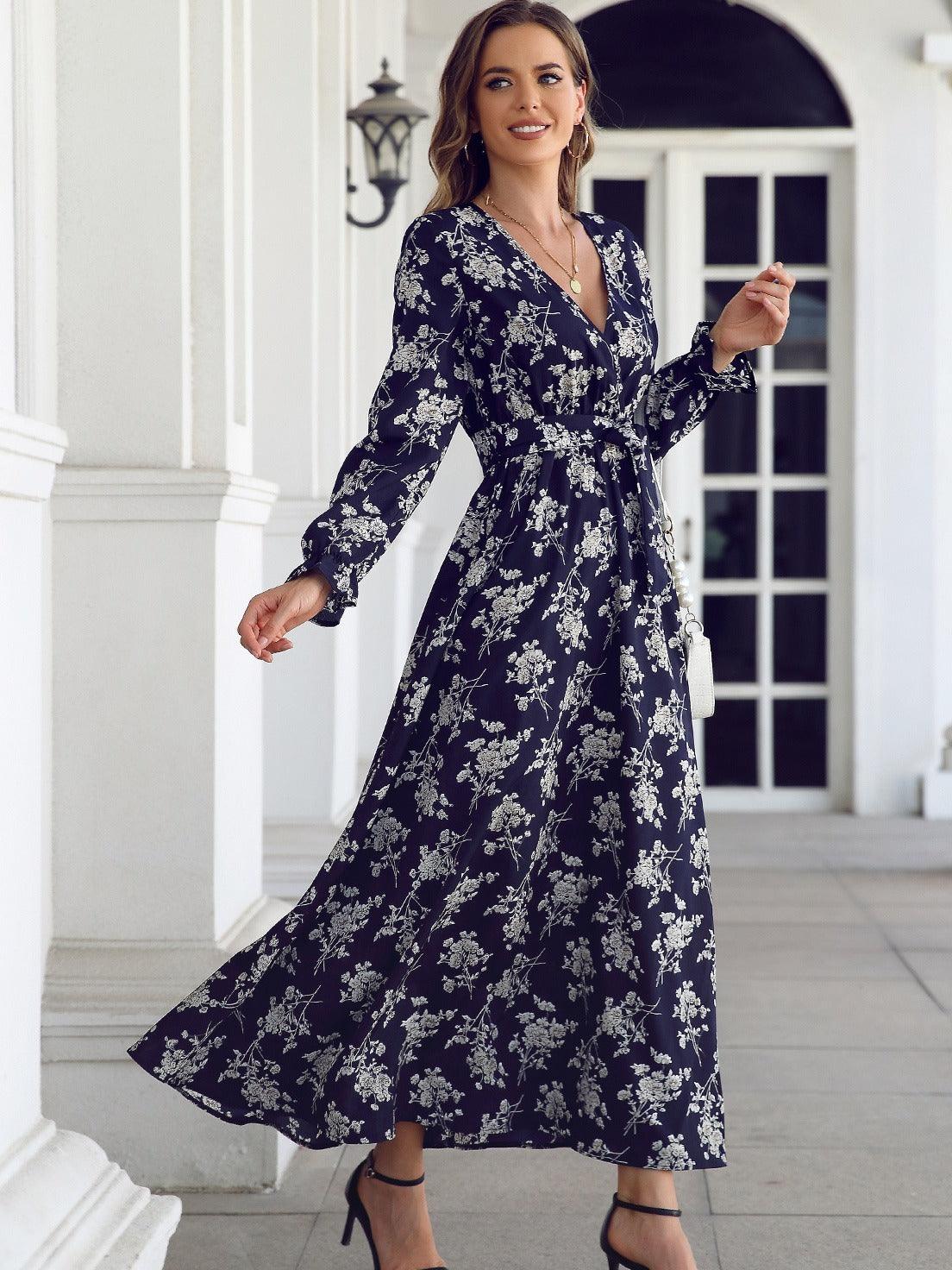 Floral V-neck long sleeved dress - Novalito