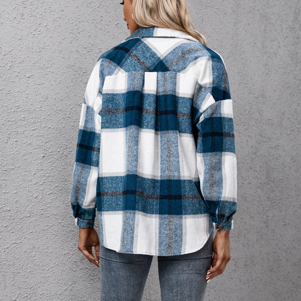 Long sleeved plaid jacket