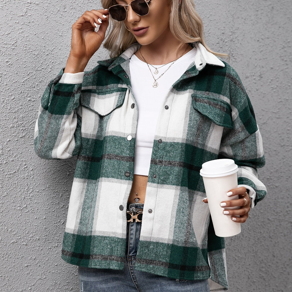 Long sleeved plaid jacket