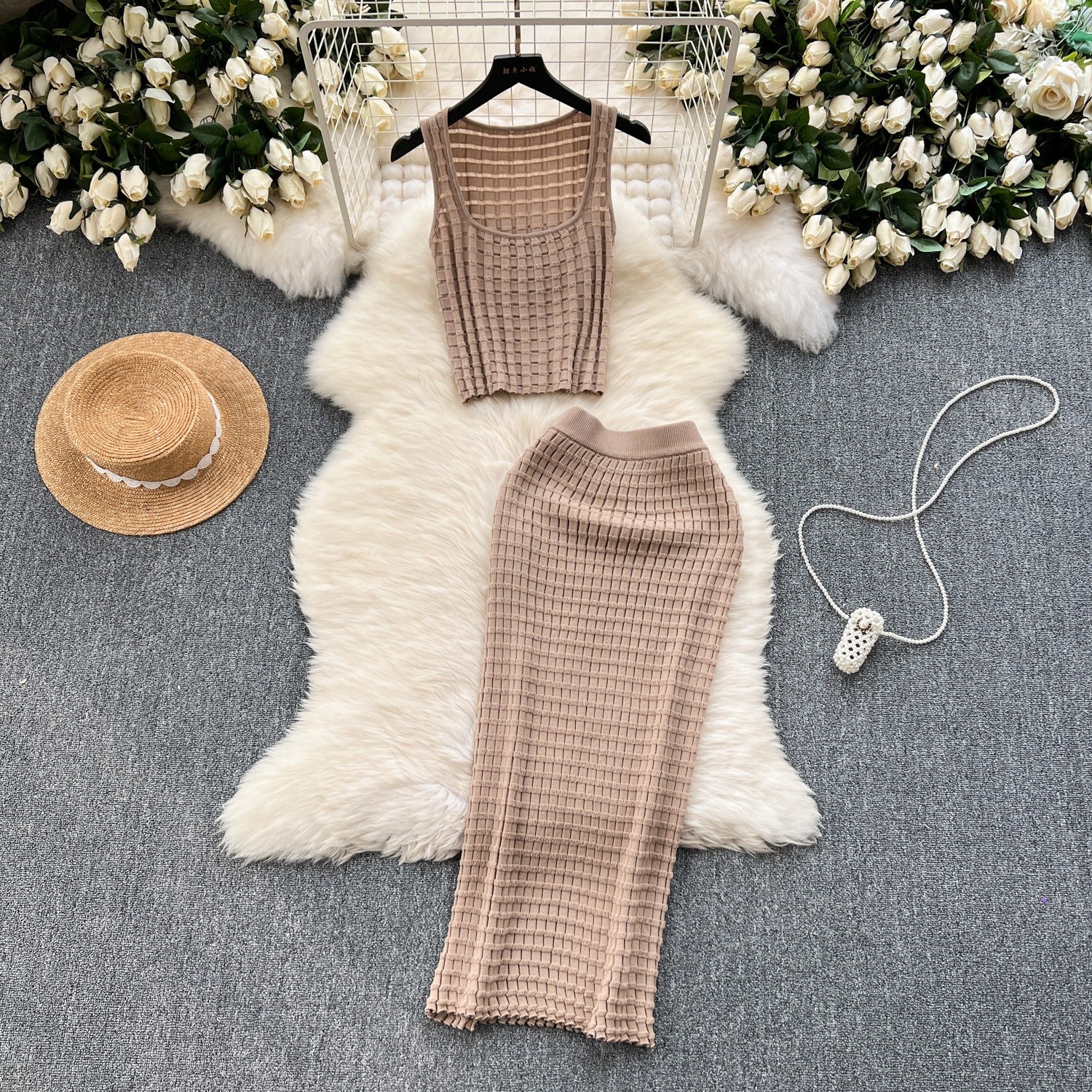 Knit Tank top and high waisted skirt  two-piece set - Novalito